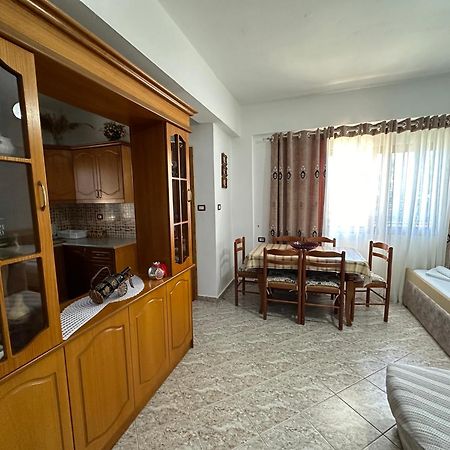 Albi'S Guesthouse Ксаміл Екстер'єр фото